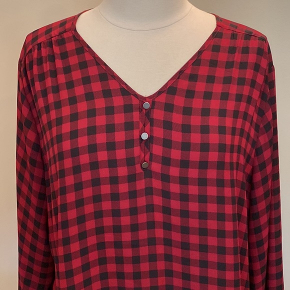 Maurices Red Black Plaid Long Sleeve Smocked Business Career Blouse Size XL - Picture 2 of 10